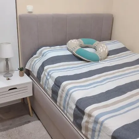 Charming Apartment *